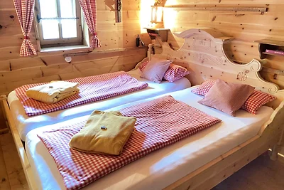 Exclusive Bio-Almhütte mit vielen Extras in...