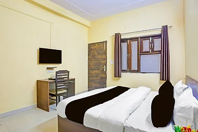Hotel O Shalimar Bagh Max Ziekenhuis
