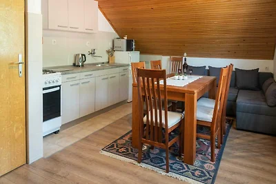 Green Area Apartments Kremžar - Attic Apartme...