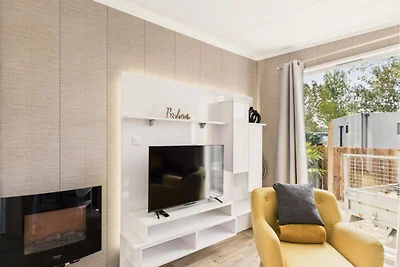 Gemeinsamer beheizter Swimmingpool, 2 Erwachs...