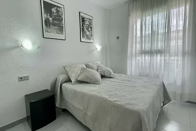 Appartement in Estartit met bad