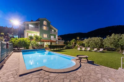 Charmantes Apartment in Meeresnähe, Silo