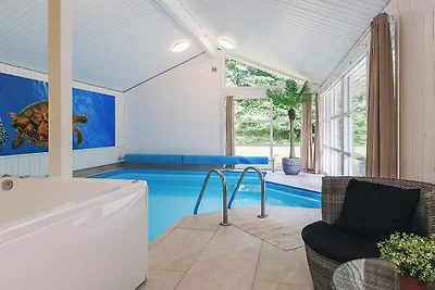 10 Personen Ferienhaus in Væggerløse-By Traum