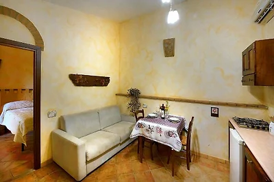 Bauernhaus in Castel del Piano mit Pool