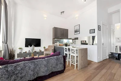 Comfortable house with splendid sea view