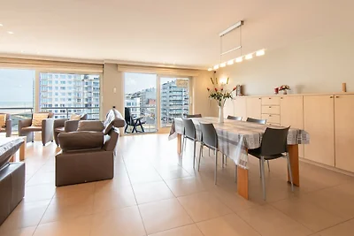 3-Zimmer-Wohnung mit Blick auf das Casino