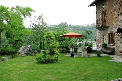 Villa con piscina a Bastia Mondovi