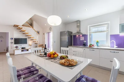 Villa Blue Sky - Three Bedroom Villa with...