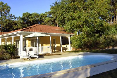 Villa con piscina privata vicino a Aquitaine...