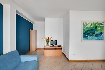 Moderno appartamento a Vercana con jacuzzi