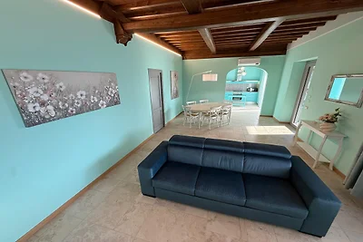 Spazioso appartamento, Poppi con piscina in...