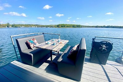 Luxuriöses Hausboot mit schöner Aussicht