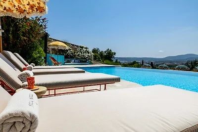 Gästezimmer-Apartment in provenzalischer Vill...