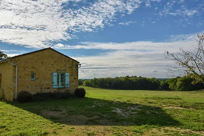 Schönes Ferienhaus mit eingezäuntem Pool