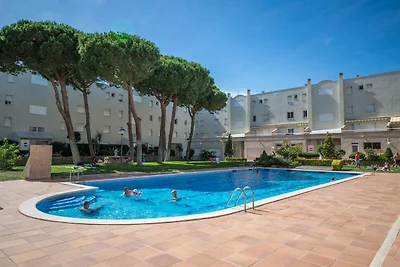 Appartamento con piscina e giardino...
