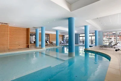 Appartement in Allos met zwembad en balkon