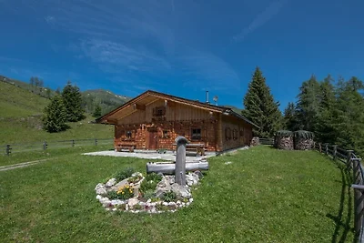 Rifugio alpino a Rauris con piscina