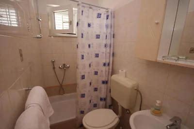Two Bedroom Apartment With Sea View 11