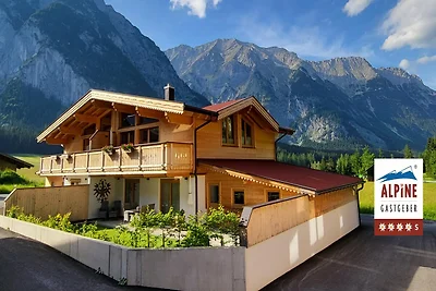 Chalet Leßner - Puur design & rust