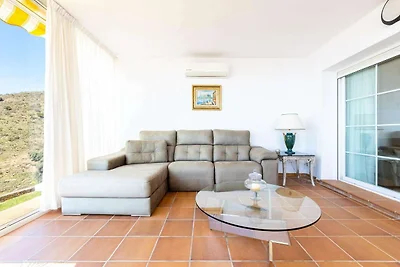 Schönes Ferienhaus in Málaga mit Swimmingpool