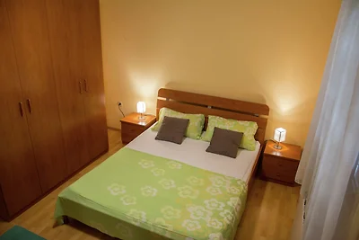 Schöne Ferienwohnung in Biograd na Moru mit...