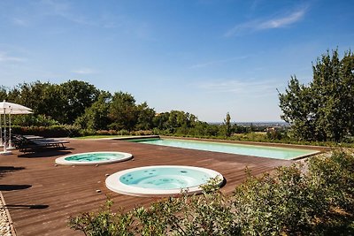 Ferienhaus in Castel San Pietro Terme mit...