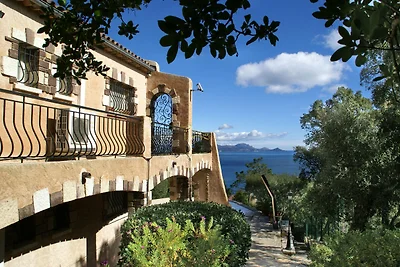 Prächtige Villa mit privatem Pool