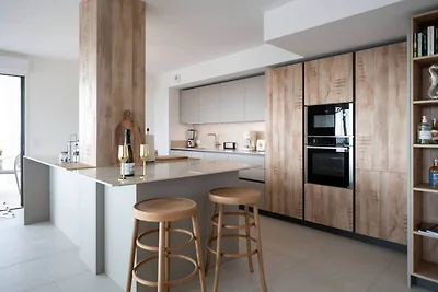 Luxuriöses Apartment mit Meerblick und Spa