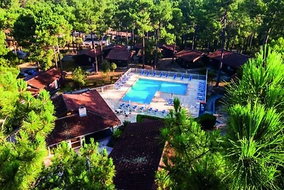 Wohnung im Pinienwald nahe Ozean