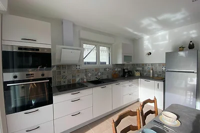 Komfortables Ferienhaus nahe Küste im...