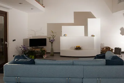 Villa aan de voet van de Dolomieten