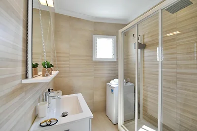Zentrale Wohnung mit spektakulärer Terrasse-e...