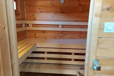 Splendido Chalet a Lotharingen con sauna