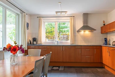 Charmantes Ferienhaus in Schoonloo mit Garten