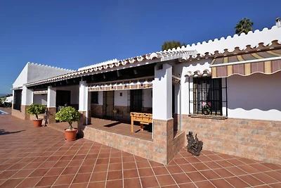Villa in Arenas mit privatem Pool