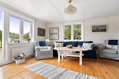 Ferienhaus am Meer mit Balkon und Grill