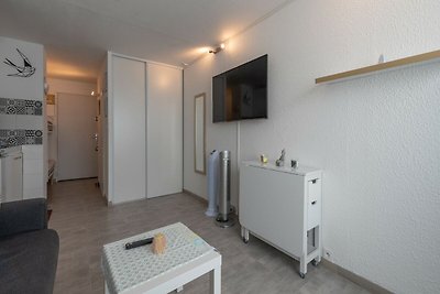 Studio in der Nähe eines Sandstrandes