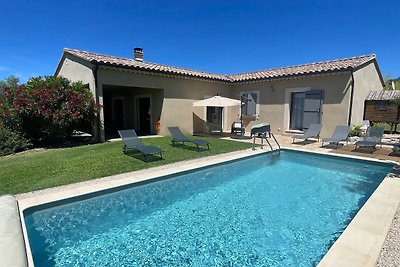 Villa Ninon mit Swimmingpool