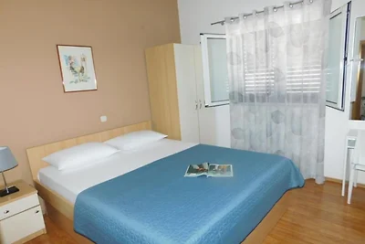 Apartments Roščić - Classic Two Bedroom Apart...