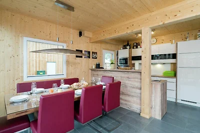 Attraktives Chalet mit Whirlpool