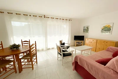 Appartamento con piscina e giardino...