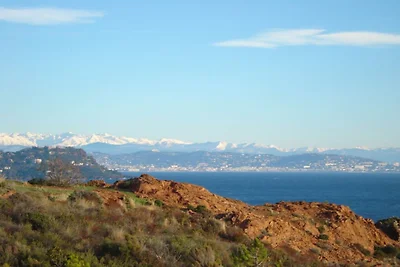 Ferienwohnung in Agay mit Schwimmbecken