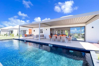 Villa in Saint-François mit Meerblick