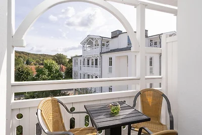 Ferienwohnung im Seepark Sellin mit Balkon