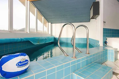 Gezellig poolhuis bij zee -- By Traum...