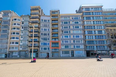 Ruim appartement met uitzicht