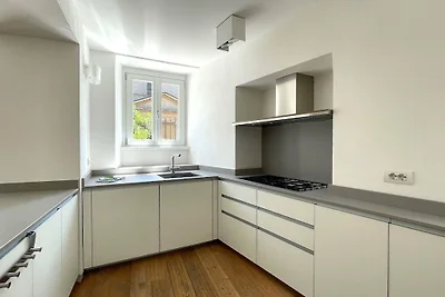Plac Kościoła||Cannero Riviera