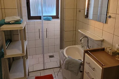 Apartment mit privater Terrasse in...