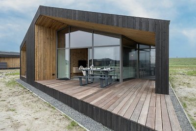 Schönes Ferienhaus in Wissenkerke mit Garten