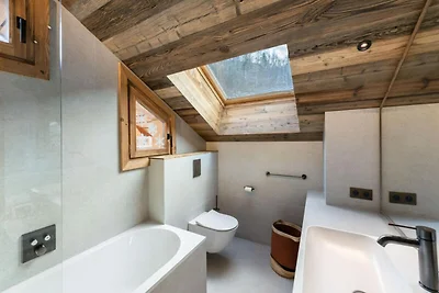 Chalet in Méribel mit Spa und Skizugang